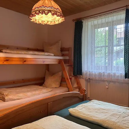 Apartment Gilch Mit Garten