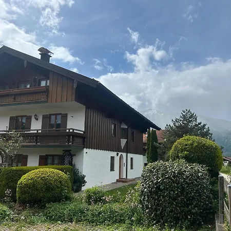 Apartment Gilch Mit Garten Unterwoessen